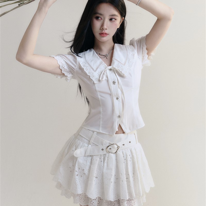 【现货】易碎商店康斯丽女A孩 学院风泡泡袖衬衫两件套装
