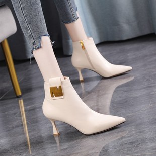 韩版小跟侧拉链软皮短筒短靴女2025年秋冬新款百搭细跟尖头高跟鞋