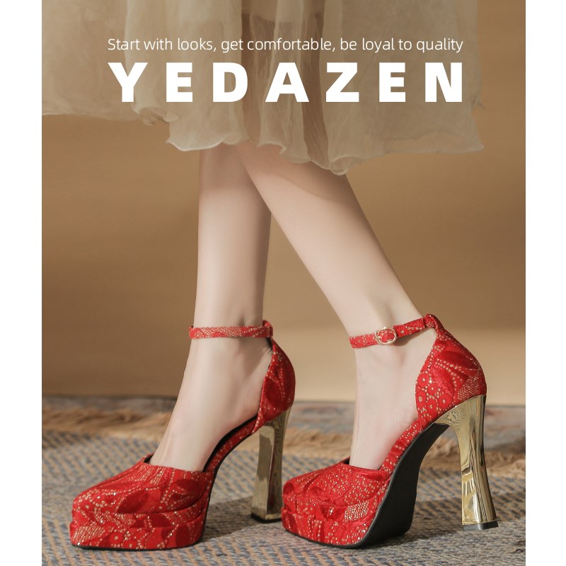 小个子尖头超高跟鞋女红色厚底婚鞋新娘鞋2025新款一字带粗跟单鞋
