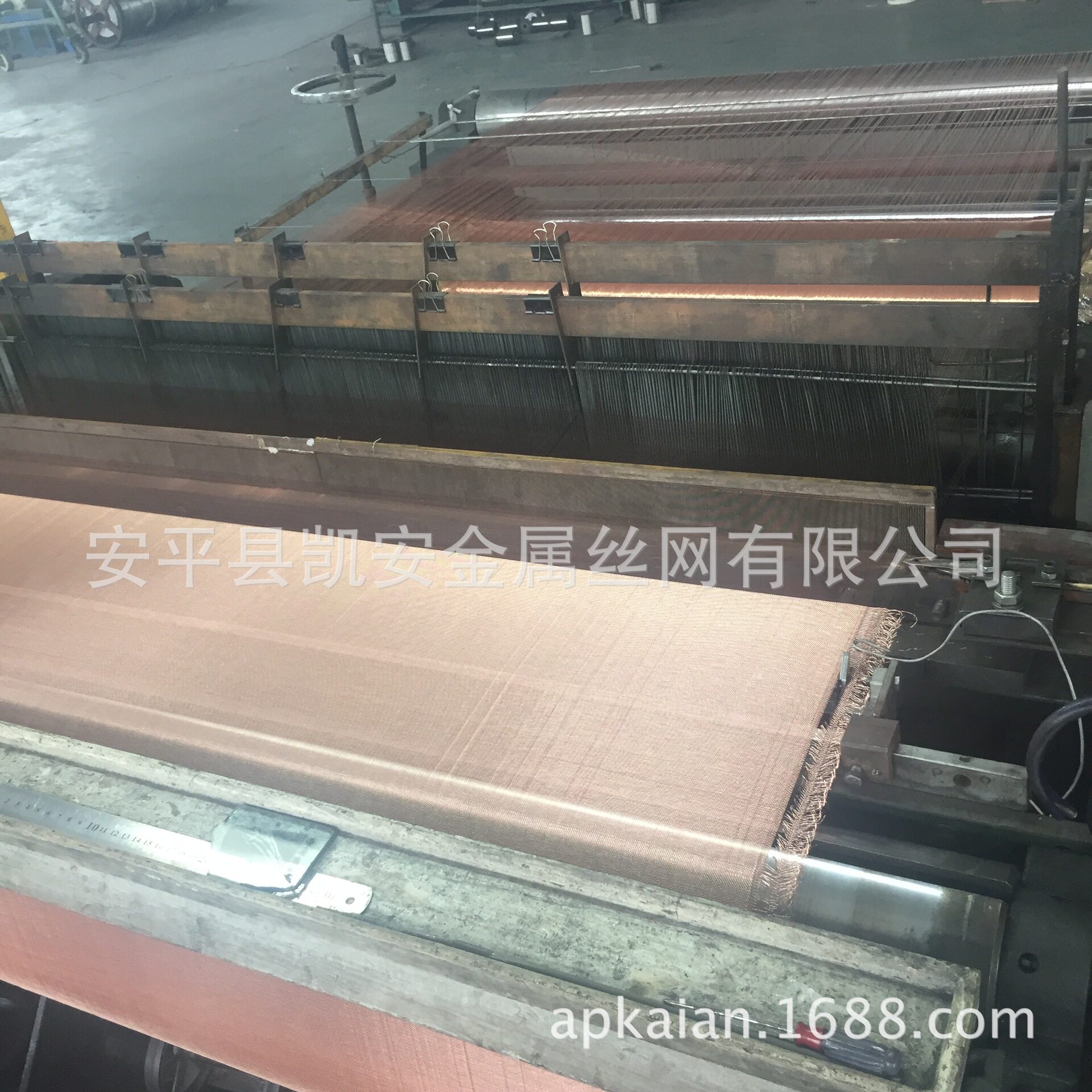 99.99%纯铜网铜屏蔽网菱形孔屏蔽网紫铜电磁屏蔽网