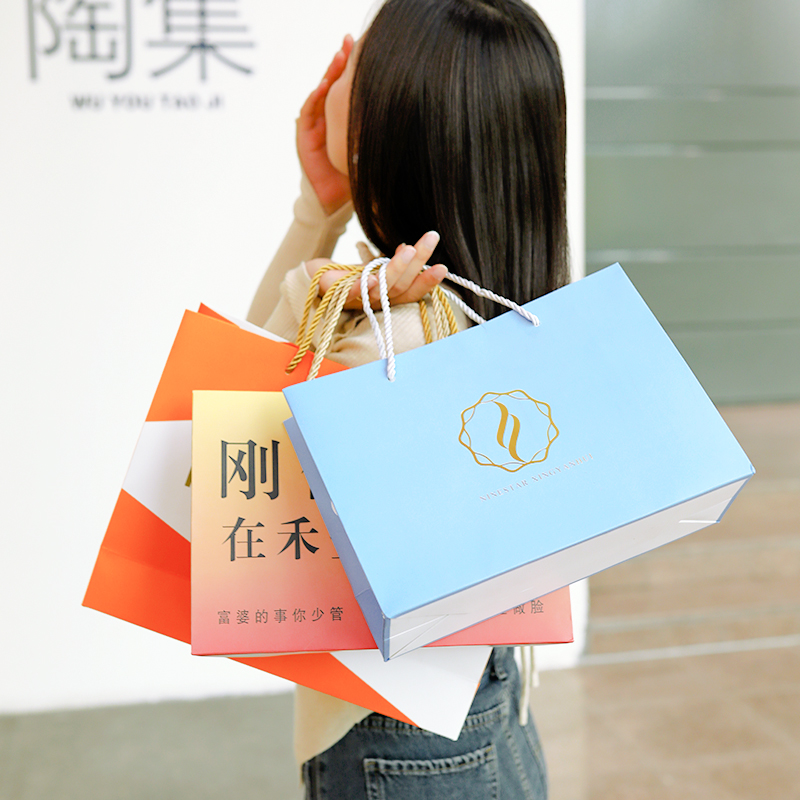 服装店手提袋高档纸袋订制印刷logo女装品牌定制化妆购物袋批发