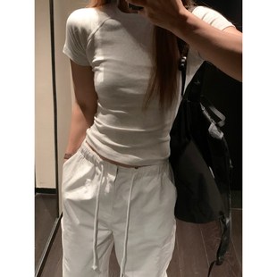 纯色短款 留下 女t恤夏2024新款 短袖 设计感显瘦遮肉正肩上衣 1992