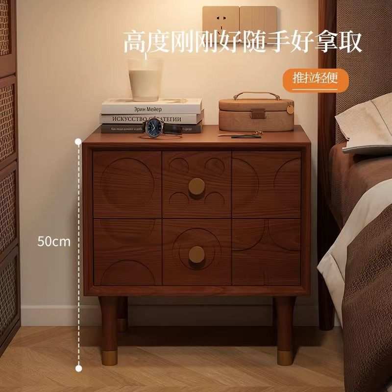 北欧创意床头柜简约现代复古风床边柜中古风储物小柜子雕花床头柜