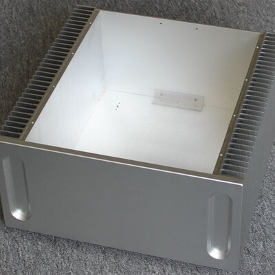 CJ-WA131 全铝 (无孔)纯后级 甲类 功放 豪华机箱