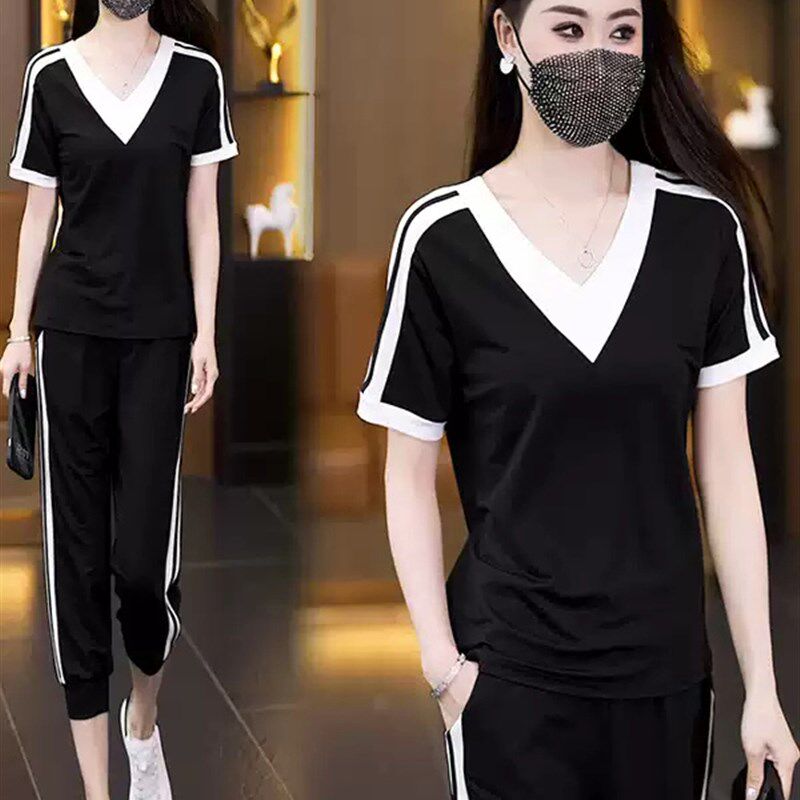 胖妹妹休闲运动女装夏季新款加大码300斤假两件V领上衣长裤套装潮