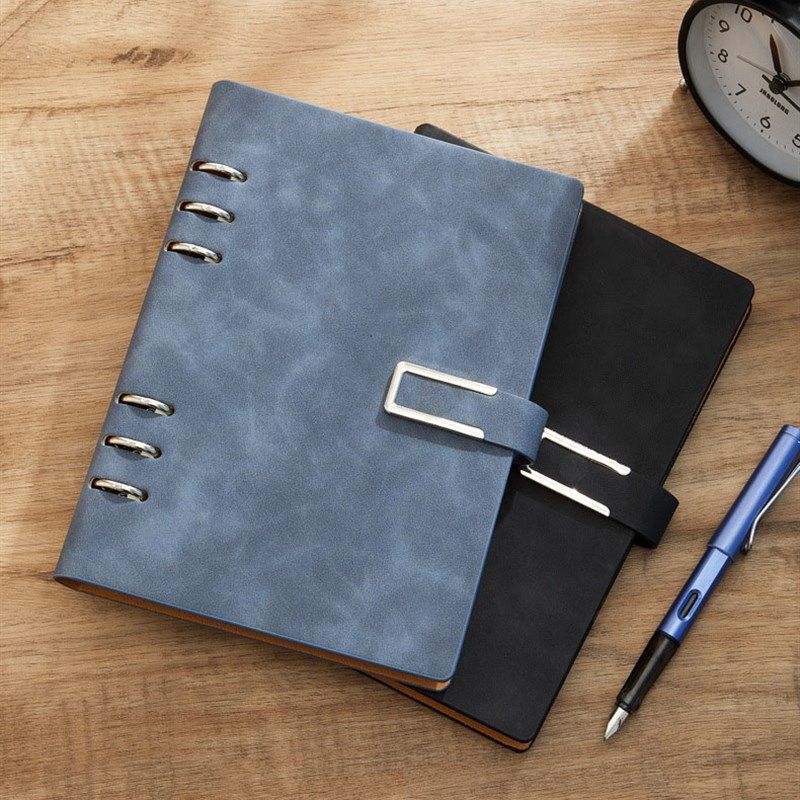 九孔六孔羊巴皮外壳A5B5宽行距活页本皮面记事本 9孔6孔磁扣大红