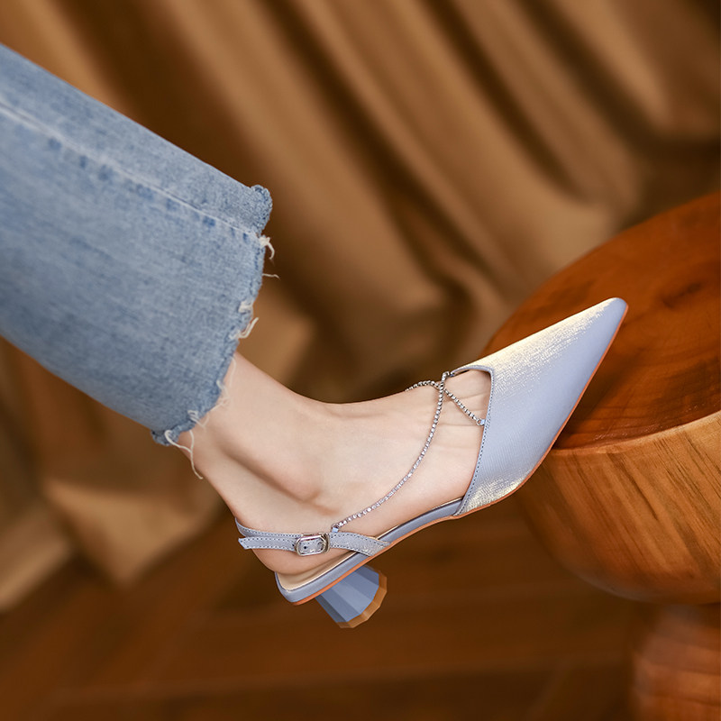 法式绸缎面配裙后空单鞋女2022新款夏季水钻包头凉鞋浅口中跟女鞋,女鞋,时装凉鞋,淘宝优惠券,粉丝福利购,淘宝优惠卷