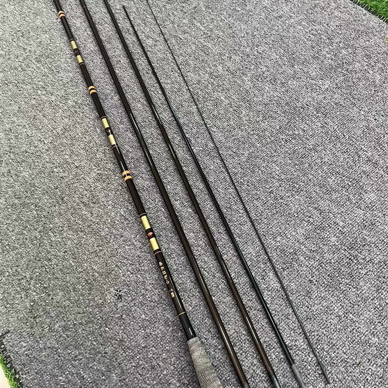 轻量小综合竿超轻超硬鱼竿28超细高碳超轻超硬碳素鲫鲤综合钓竿