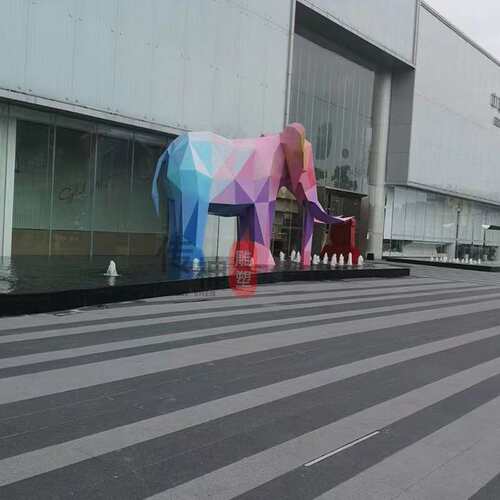 不锈钢切面大象雕塑镜面几何切面大象动物户外景观楼盘模型摆件