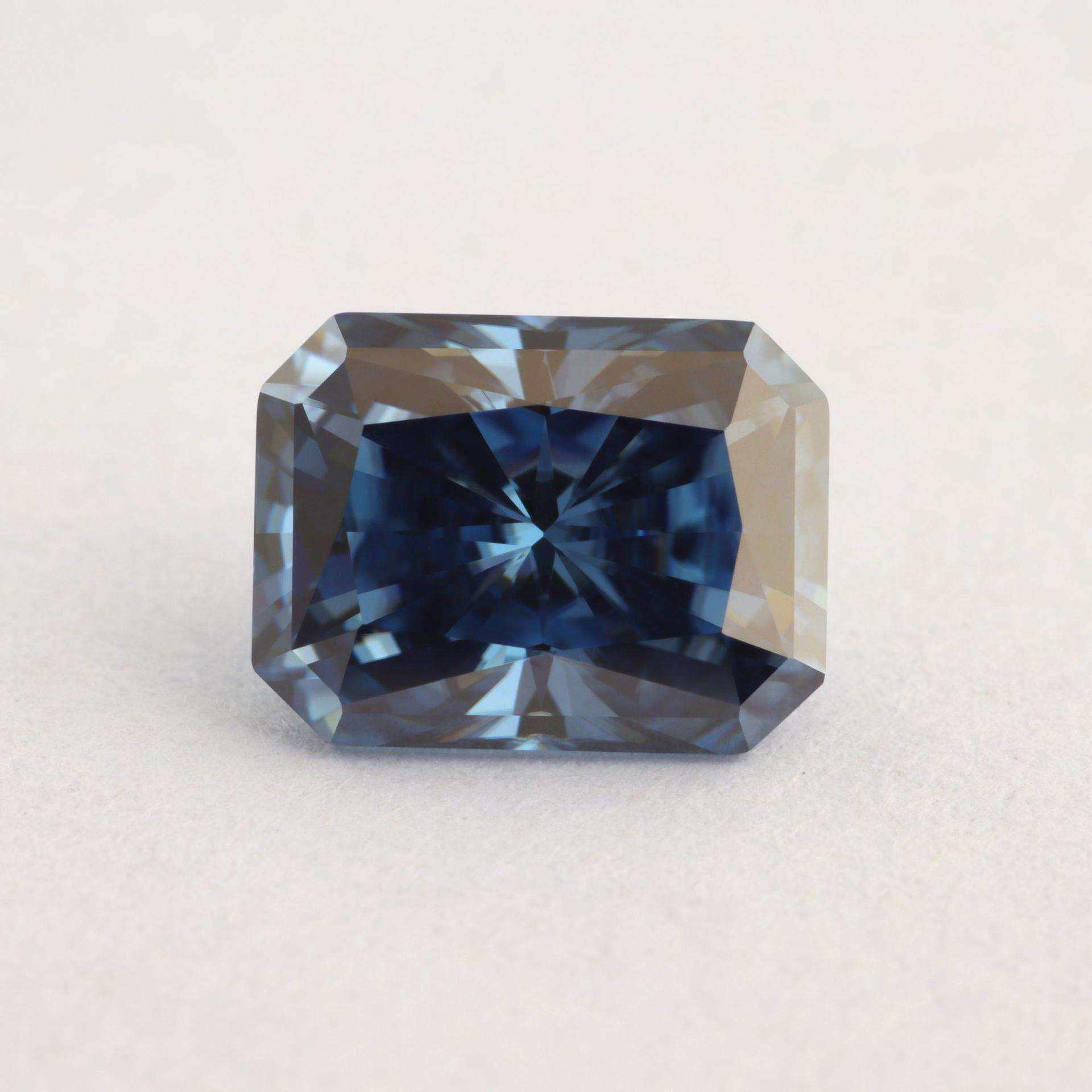 厂家供应莫桑石裸钻 莫桑钻裸石彩色雷迪恩切宝蓝色长方倒角