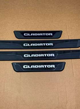 适用吉普GLADIATOR 吉普RUBICON外置门槛条迎宾踏板 *4塑胶亮黑