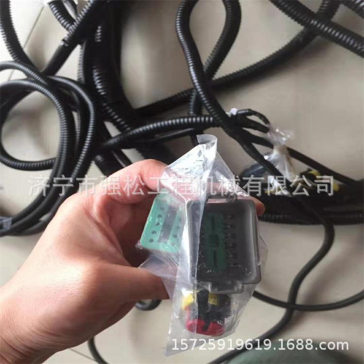 215-8S全车线挖掘机全车配件 驾驶室座椅 电脑板显示器