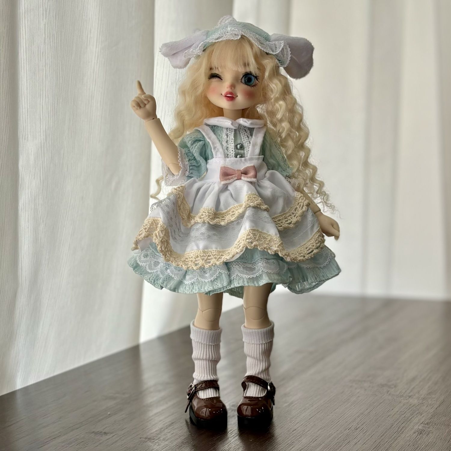 bjd娃衣6分30厘米洋娃娃换装洛丽塔连衣裙女孩玩具下单送裙撑