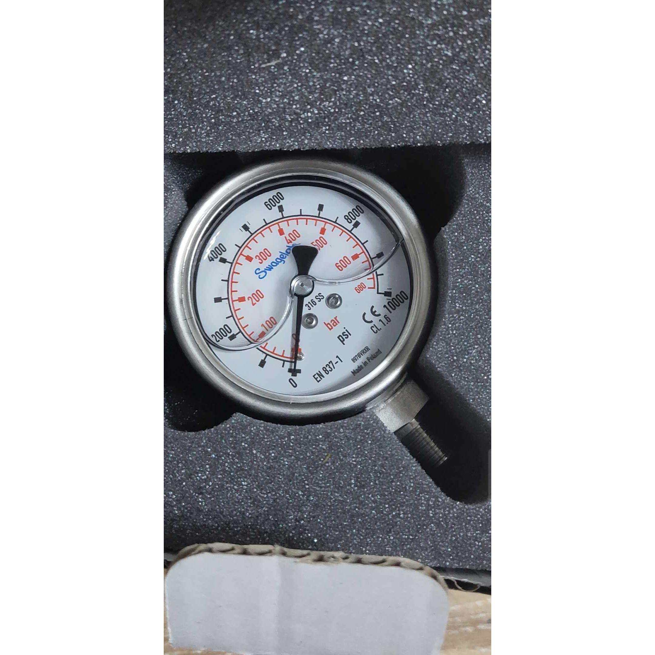 swagelok PGI-63B-PG10K-LA01 压力表0-10000psi