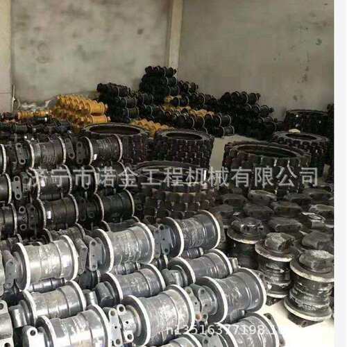 热销R450-7链条支重轮拖轮驱动齿引导轮挖掘机底盘件