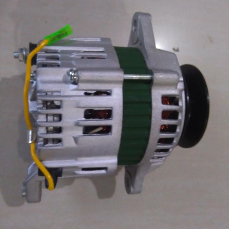 供应合力杭叉柳工现代叉车发电机 汽车发电机 五十铃4JG2发电机