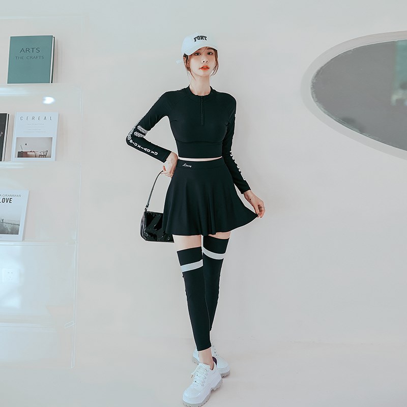 泳衣女泡温泉分体三件套2024新款网红保守长袖运动显瘦平角游泳装