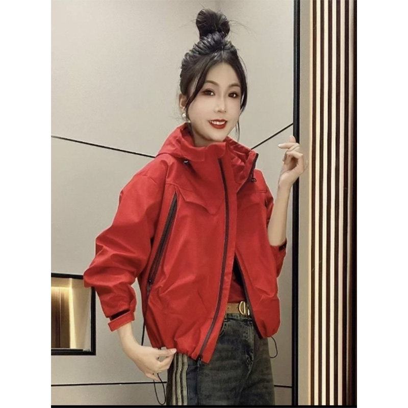 2025春季新款时尚防风短款收腰连帽风衣工装冲锋衣韩版休闲外套女,女装/女士精品,短外套,淘宝优惠券,粉丝福利购,淘宝优惠卷