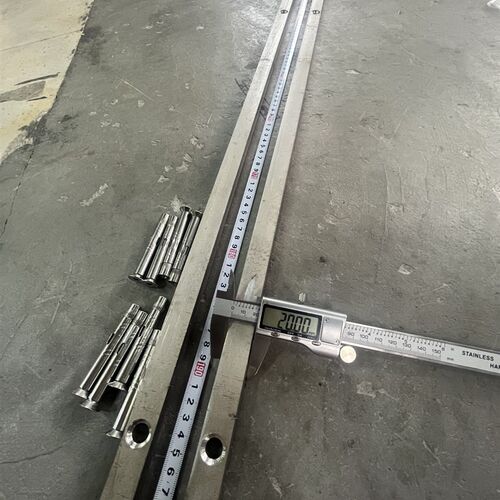 不锈钢方棒轨道12x20mm配膨胀螺丝