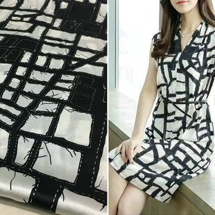 重磅真丝缎面料几何格纹印花喷绘弹力高档桑蚕丝绸连衣裙服装 布料