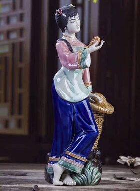 陶瓷利仕民族公仔石人赠友年获手工女连少数庆丰人摆件湾收外国