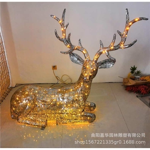LED发光圣诞鹿鹿拉车驯鹿拉车灯光铁艺麋鹿造型户外场景亮化