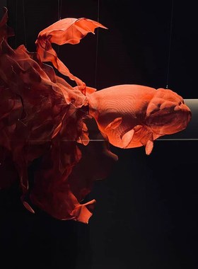 悬吊镂空金鱼创意l挂饰抽象雕塑酒店大厅商场展厅售楼部轻奢装饰