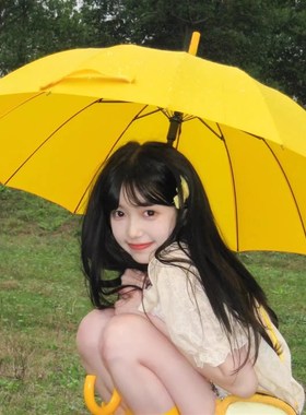 黄色雨伞背着f善宰跑2024年新款加大加厚加固长柄伞抗强风暴雨女