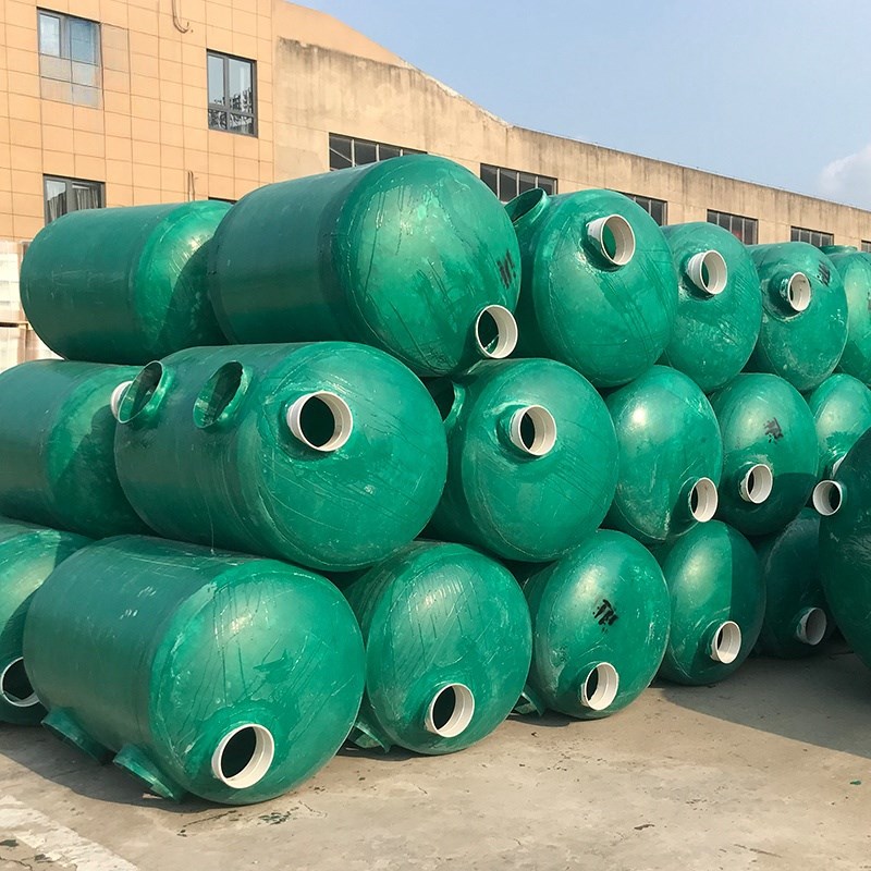 湖北玻璃钢化粪池罐一体三格厕所改造2G-100立方新农村专用隔油池