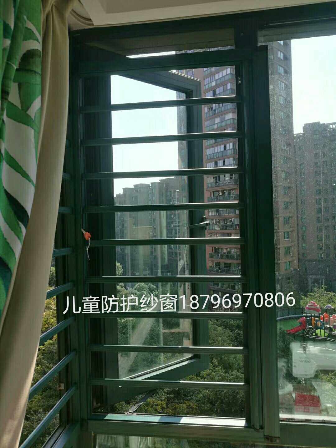 新款常州外开窗纱窗儿童r防盗防蚊防护一体纱窗高层活动可拆卸纱