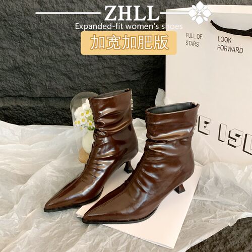 加宽胖脚大码女鞋41o到43棕色马丁靴百搭单靴瘦瘦靴高跟堆堆靴短