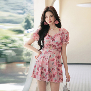 微胖女孩遮肉连体保守显S瘦游泳馆专用泳 爆款 泳衣女款 夏2024新款