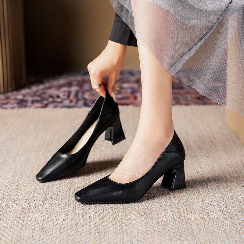 658-28新款高跟工作鞋黑色方头粗跟正装职业女士皮鞋单鞋浅口