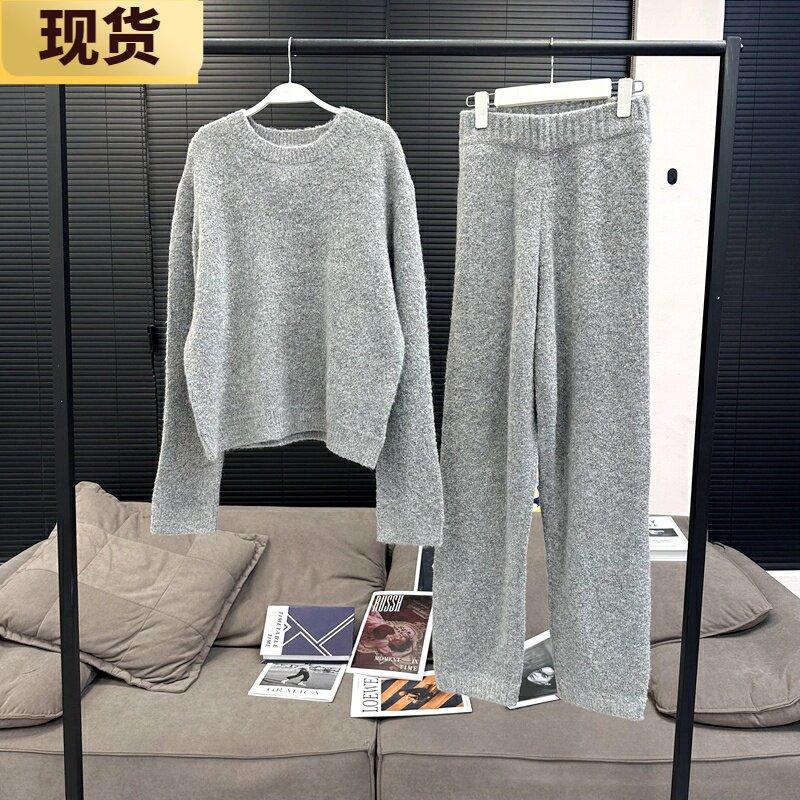 【现货】夏夏人手一套的慵A懒羊圈圈灰色毛衣懒人套装