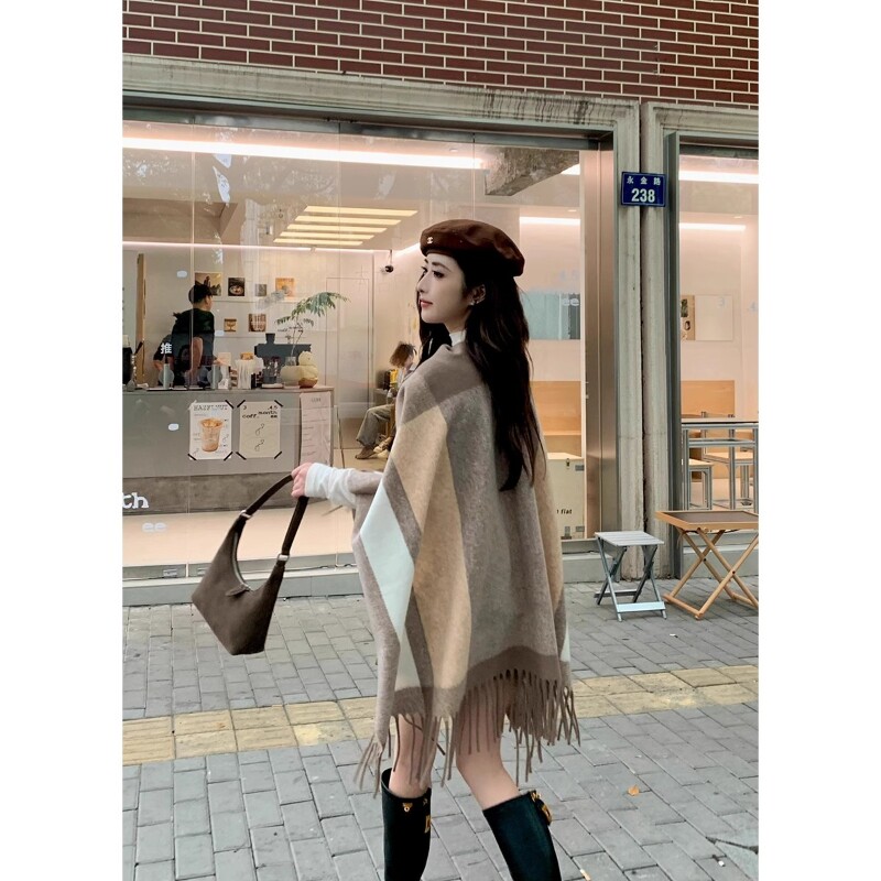 撞色设计高级感披肩女秋冬加厚美拉德外搭旅Q游保暖百搭披风斗篷