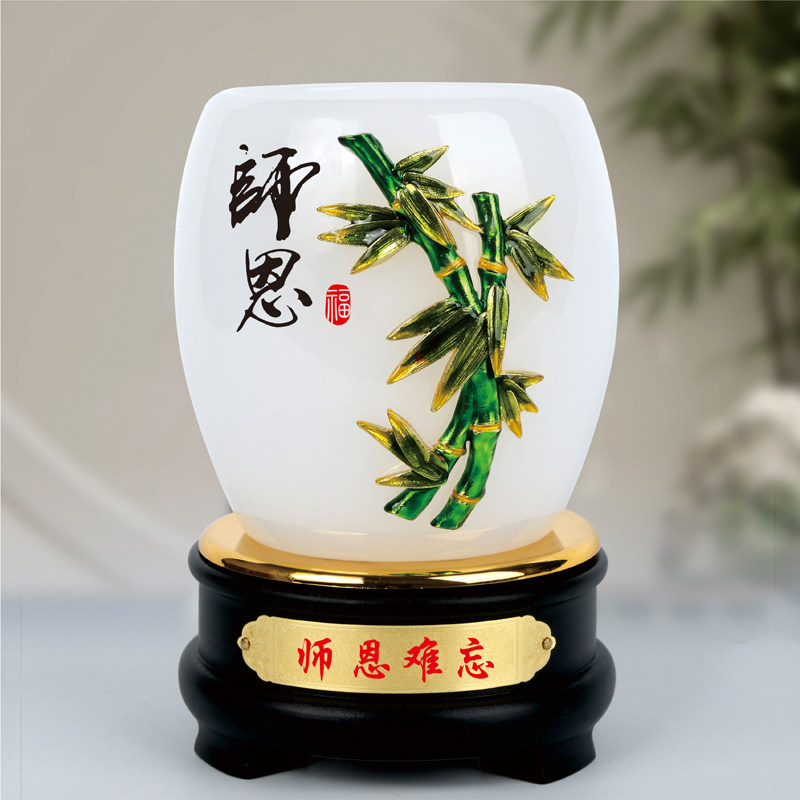 毕业送老师高档礼物实用同学y周年聚会纪念品定制办公桌笔筒摆件