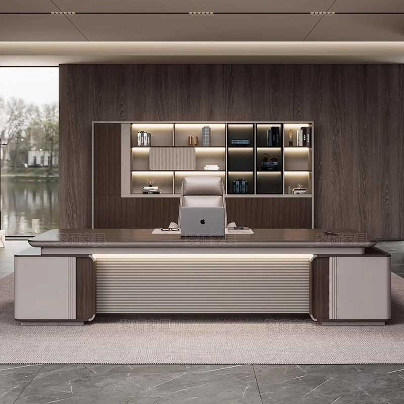 老板办公桌椅组合大班台总裁桌轻奢金属烤漆高端高档董事长总经理