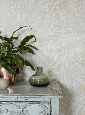 现货国产无纺布墙纸 英式暗花 橘子树 21640N4 北欧卧室电视背景