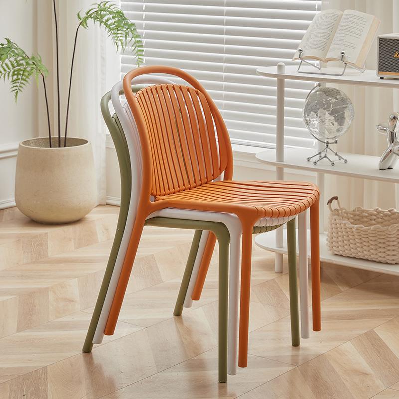 轩尼家居北欧现代塑料餐椅户外商用餐厅吃饭椅子庭院阳台凳子叠放