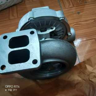 8500 供应D65E 12推土机涡轮增压器6151