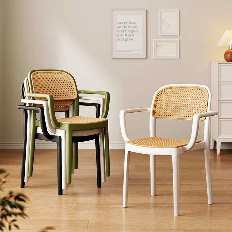 扶手塑料椅子家用餐椅靠背藤椅可叠放户外凳子阳台休闲透气藤编椅,电子元器件市场,其它元器件,淘宝优惠券,粉丝福利购,淘宝优惠卷