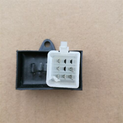 汽油发电机2/3KW-6.5KW 整流器 模块 调压器 稳压器2600 6500电容