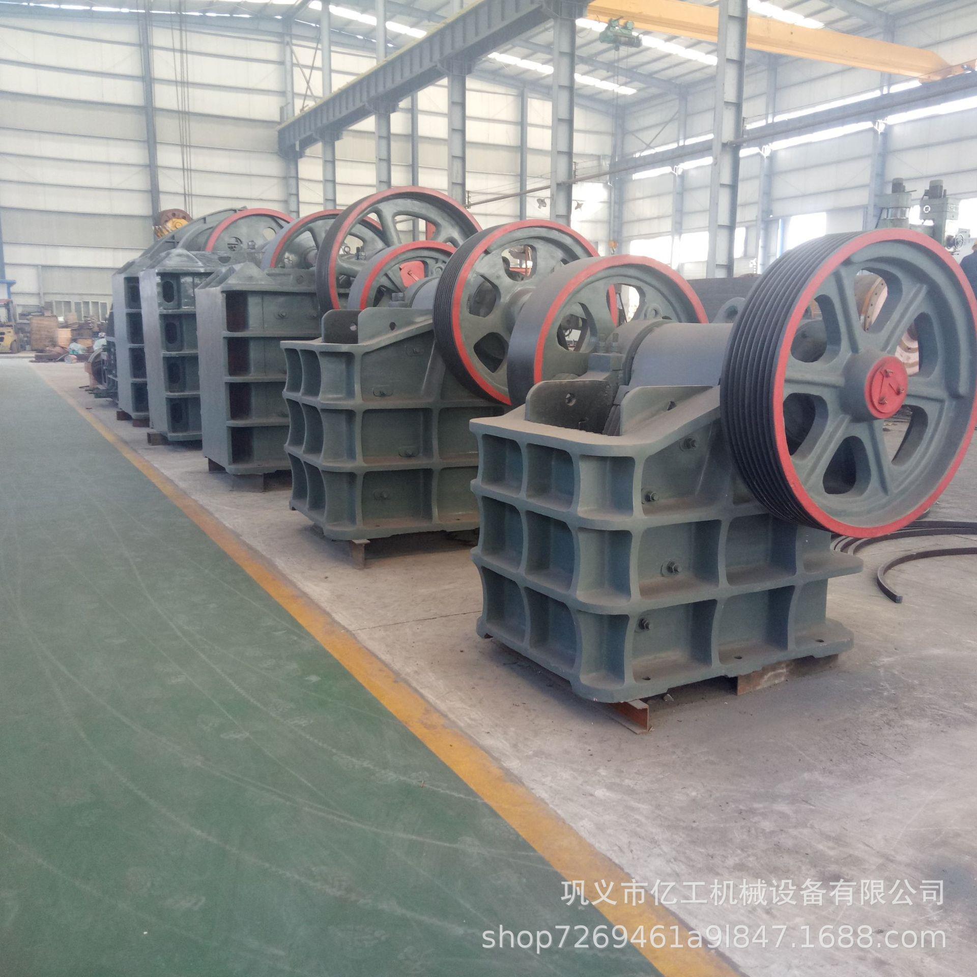 鄂破鄂式破碎机石子鹅卵石细沙柴油机动力可移动粉碎机源头厂家