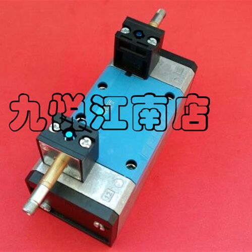 高宝电磁阀JMFH-5/2-D-3-C 151871高宝印刷机配件合压电磁阀