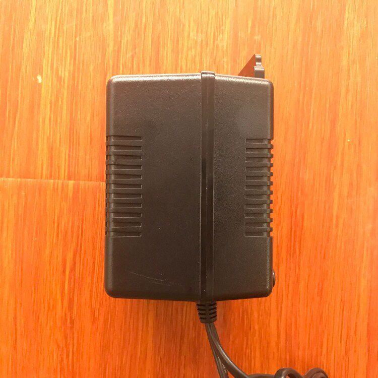 东莞小耳朵STD-3024S监控专用交流电源AC24V3A壁挂式球机监控电源