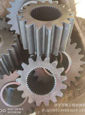 山推装载机 SL50W-5太阳轮 461-18-00016