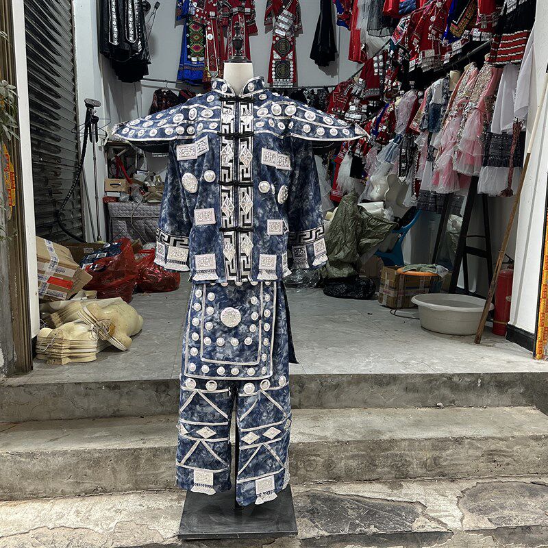 龙葵民族新款摄影服男苗族服饰少C数民族服装旅拍摄影演出男生套