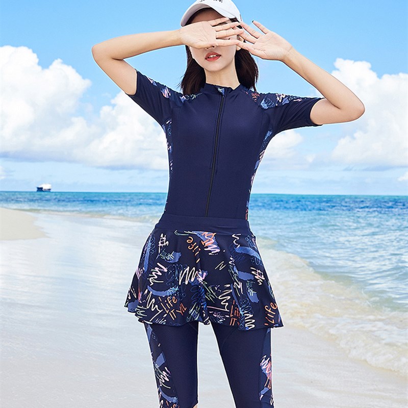 游泳衣女保守连体平角加长五分裤遮肚显瘦加肥特大码裙式温泉泳装