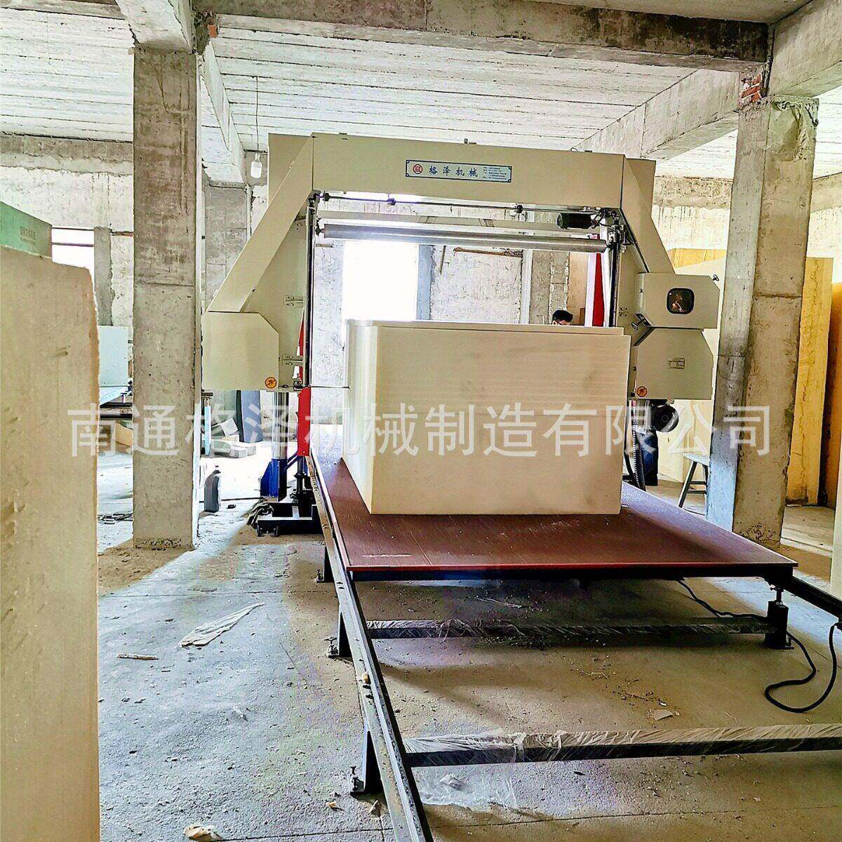 乳胶床垫精度数控平切机精度乳胶平切机乳胶海绵床垫切割机
