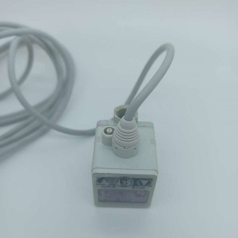 TKC压力开关IS10M-40传感器IS10M-30-A多种规格尺寸型号选择